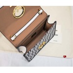 2024年6月5日人気新作入荷 FENDI  バッグqb工場25cm、18cm、10cm