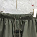 2024年6月7日新作入荷FOG FEAR OF GOD ESSENTIALS半ズボン  LAM工場