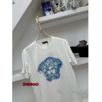 2024年6月19日夏季高品質新作入荷ヴェルサーチ半袖 TシャツZHNHAO工場