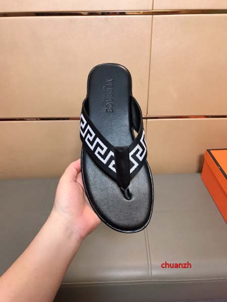 2024年7月2日新品入荷ヴェルサーチスリッパ   chuanzh工場