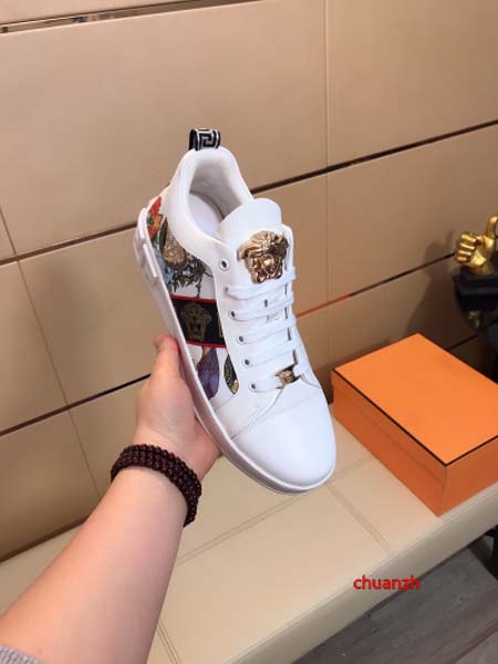 2024年7月2日新品入荷ヴェルサーチスニーカー chuanzh工場