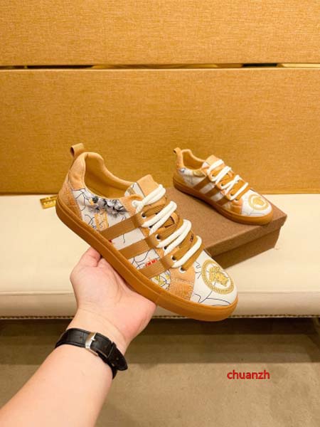 2024年7月2日新品入荷ヴェルサーチスニーカー chuanzh工場