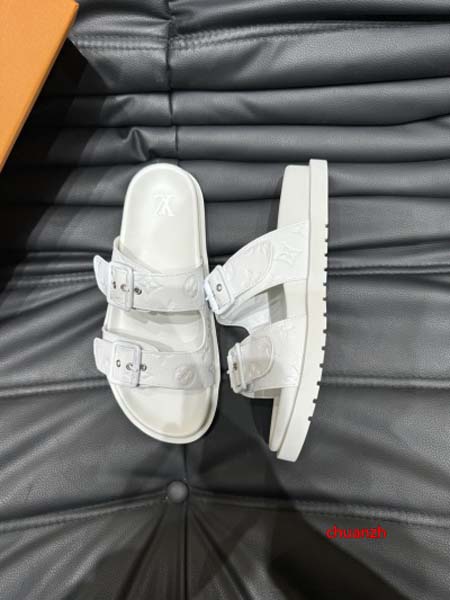 2024年7月2日新品入荷ルイヴィトンスリッパ chuanzh工場38-45