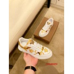 2024年7月1日新品入荷ヴェルサーチメンズのスニーカー chuanzh工場