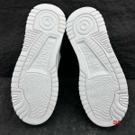 2024年7月1日高品質新品入荷ヴェルサーチ スニーカー SIA工場35-45