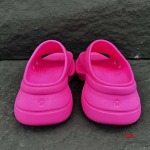 2024年7月1日高品質新品入荷バレンシアガ女性 スリッパ  SIA工場35-40