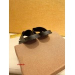 2024年7月2日新品入荷ヴェルサーチスリッパ   chuanzh工場