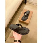 2024年7月2日新品入荷ヴェルサーチスリッパ   chuanzh工場