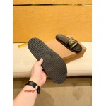 2024年7月2日新品入荷ヴェルサーチスリッパ   chuanzh工場