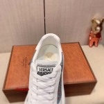 2024年7月2日新品入荷ヴェルサーチスニーカー chuanzh工場