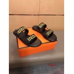 2024年7月2日新品入荷ヴェルサーチスリッパ   chuanzh工場