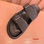 2024年7月3日新品入荷 FENDI スリッパ chuanzh工場