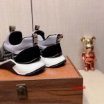 2024年7月3日新品入荷FENDI スニーカー chuanzh工場