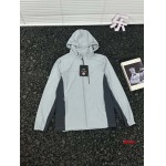 2024年7月25日新品入荷ARCTERYX 突撃衣 zhmin工場