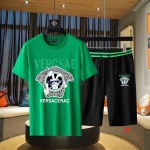 2024年7月25日新品入荷ヴェルサーチ上下セットです 95工場