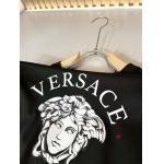 2024年7月30日新品入荷ヴェルサーチ半袖 Tシャツ FF工場