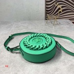 2024年8月1日新品入荷ヴェルサーチバッグ XX工場 SIZE:19*5*19CM