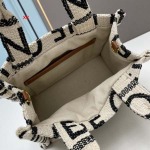 2024年8月1日新品入荷CELINE  バッグ XX工場 SIZE:29*16*13cm