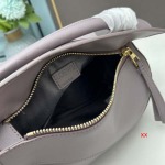 2024年8月1日新品入荷LOEWE バッグ XX工場 SIZE:24×16.5×10.5cm