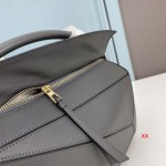 2024年8月1日新品入荷LOEWE バッグ XX工場 SIZE:30*12*19cm