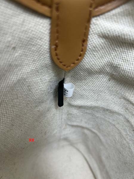 2024年8月2日新品入荷PRADA  バッグ XX工場 SIZE:44x高16x宽10.5cm