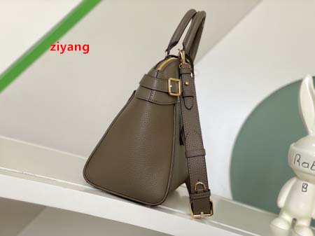 2024年8月秋冬高品質新作入荷M22927ルイヴィトンバッグ zy工場 size：36×29×15cm