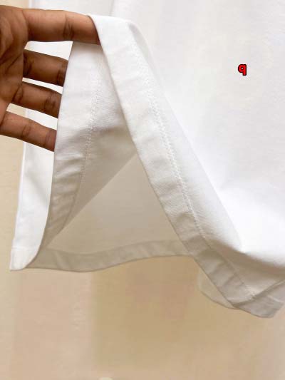 2024年8月13日早秋高品質新作入荷バレンシアガ半袖 Tシャツ Q工場