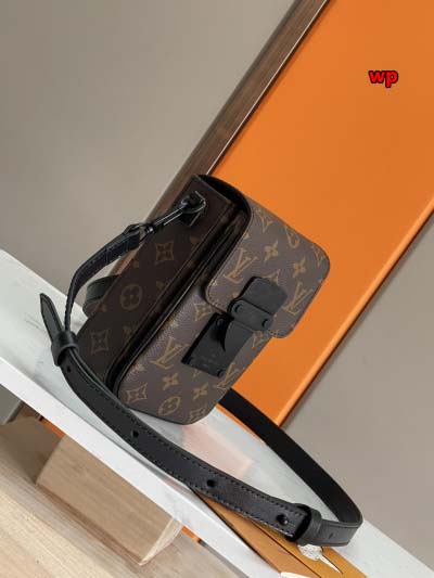 2024年高品質早秋新作入荷 M81522ルイヴィトンブランドバッグ wp工場12x19x7CM