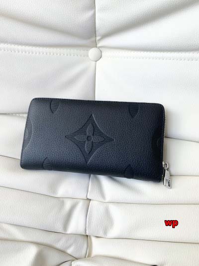2024年高品質早秋新作入荷ルイヴィトン財布 wp工場