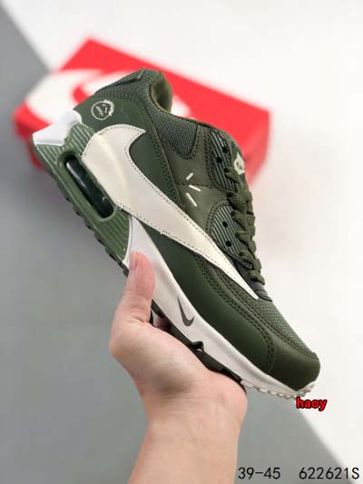 2024年8月28日秋冬新品入荷 NIKE スニーカー haoy工場