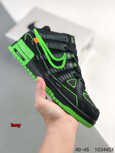 2024年8月28日秋冬新品入荷 NIKE スニーカー haoy工場