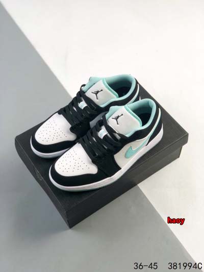 2024年8月28日秋冬新品入荷 NIKE スニーカー haoy工場