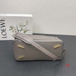 2024年8月1日新品入荷LOEWE バッグ XX工場 SIZE:30cm
