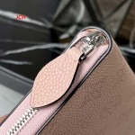 2024年8月秋冬高品質新作入荷ルイヴィトン財布 jc工場