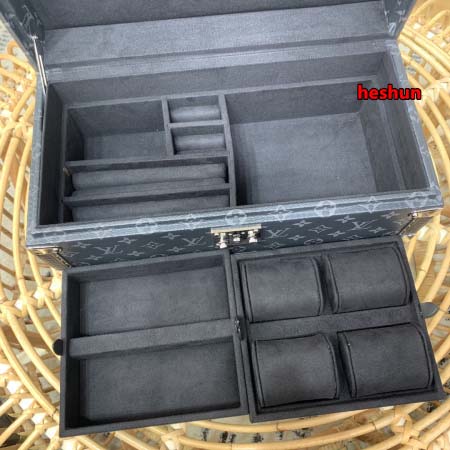 2024年8月原版復刻新作入荷ルイヴィトンMCoffret ...