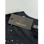 2024年8月12日早秋高品質新作入荷ヴェルサーチ半袖 Tシャツ Q工場