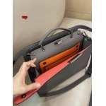 2024年高品質早秋新作入荷 FENDI バッグ wp工場size:38.29.12