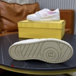 2024年8月26日秋冬新品入荷FENDI  ブランドスニーカー 3工場