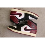 2024年8月27日秋冬新品入荷 NIKE スニーカー haoy工場