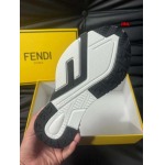 2024年8月30日秋冬新品入荷FENDI スニーカー jinl工場