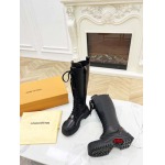 2024年8月30日秋冬高品質新品入荷ルイヴィトン 女性長靴 jinl工場