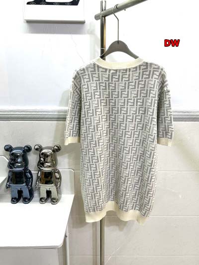 2024年9月26日早秋新品入荷FENDI 半袖 Tシャツ DW工場