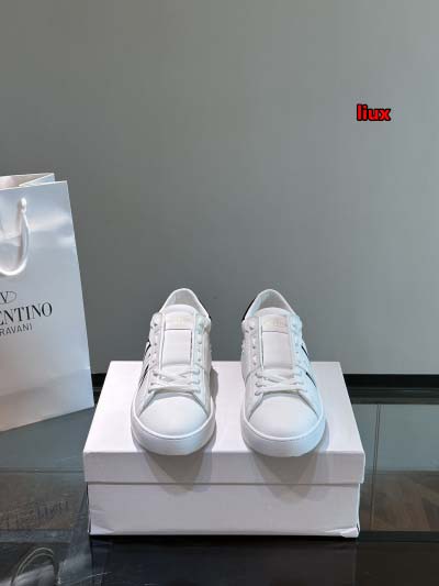 2024年9月30日早秋原版復刻新品入荷VALENTINOスニーカー LIUX工場