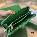 2024年原版復刻新品入荷ボッテガヴェネタ牛革を編む 財布 JING工場 SIZE:19x10x2