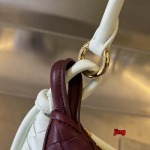 2024年原版復刻新品入荷ボッテガヴェネタ バッグ JING工場 SIZE:24.5x19x7