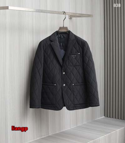 2024年9月18日秋冬高品質新作入荷 PRADA 綿入れの...