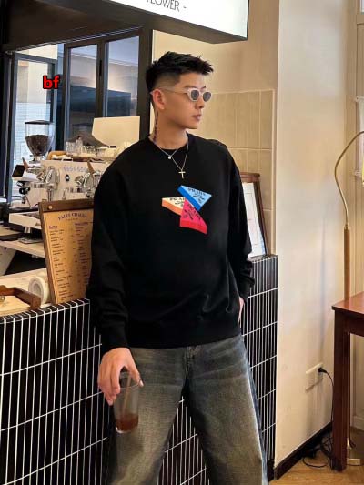2024年9月26日早秋高品質新品入荷PRADA スウェット...