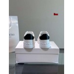 2024年9月30日早秋原版復刻新品入荷VALENTINOスニーカー LIUX工場