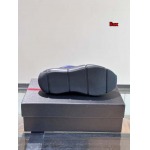 2024年9月30日早秋原版復刻新品入荷PRADA  厚底スニーカー LIUX工場