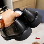 2024年10月8日早秋高品質新品入荷ディオール牛革 スニーカー dam工場38-46